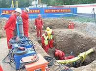 �͚�ܵ��Ϸ��r(n��ng)����p�a(ch��n)ԭ����̽