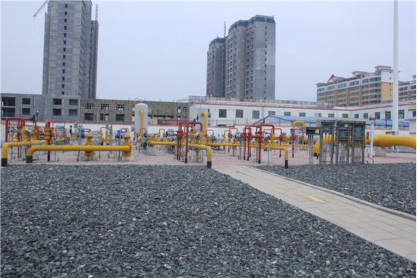 �������ġ����M(j��n)���ˡ�Մ���ܵ�֮����