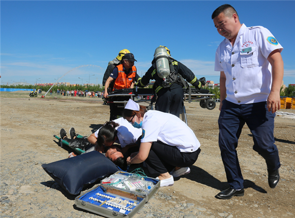 �ܵ����팦(du��)Ԓ��8����������