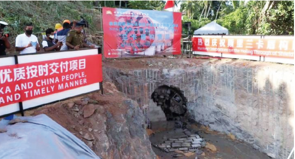 �B�m(x��)С���������ܘ�(g��u)ʩ������(sh��)���������Ե�Ӱ�